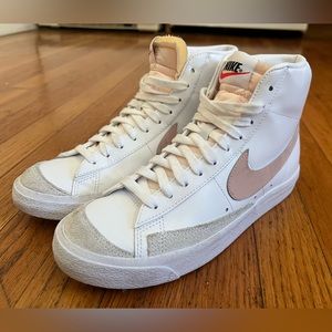 Nike Blazer Mid ‘77